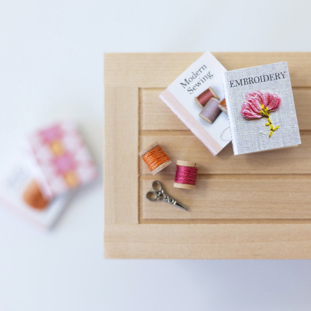 Modern Miniature Dollhouse Craft Book Set and Accessories