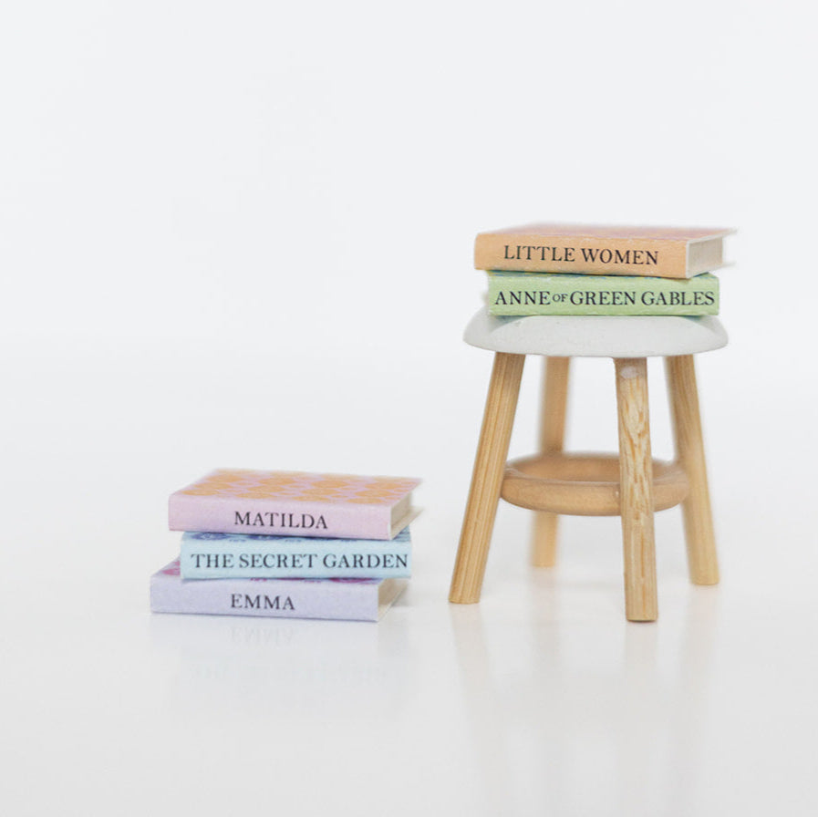 Set of Five Classic Miniature Books